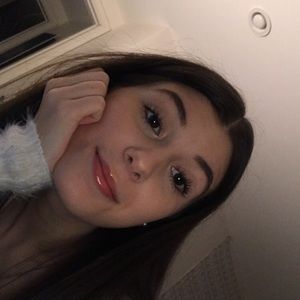 Meet your Posher, Sophia